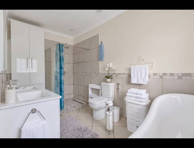 4 BEDROOM HOUSE FOR SALE IN EMMARENTIA